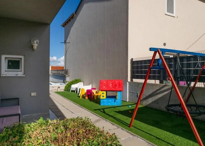 דירה Lucija - By Guide וודניאן