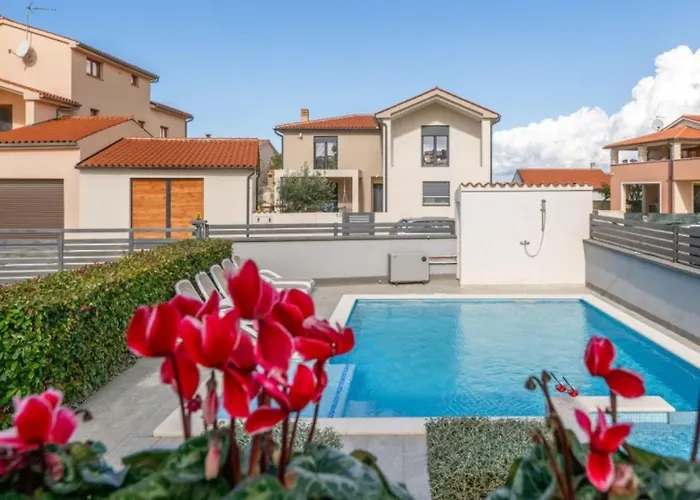 דירה Lucija - By Guide וודניאן